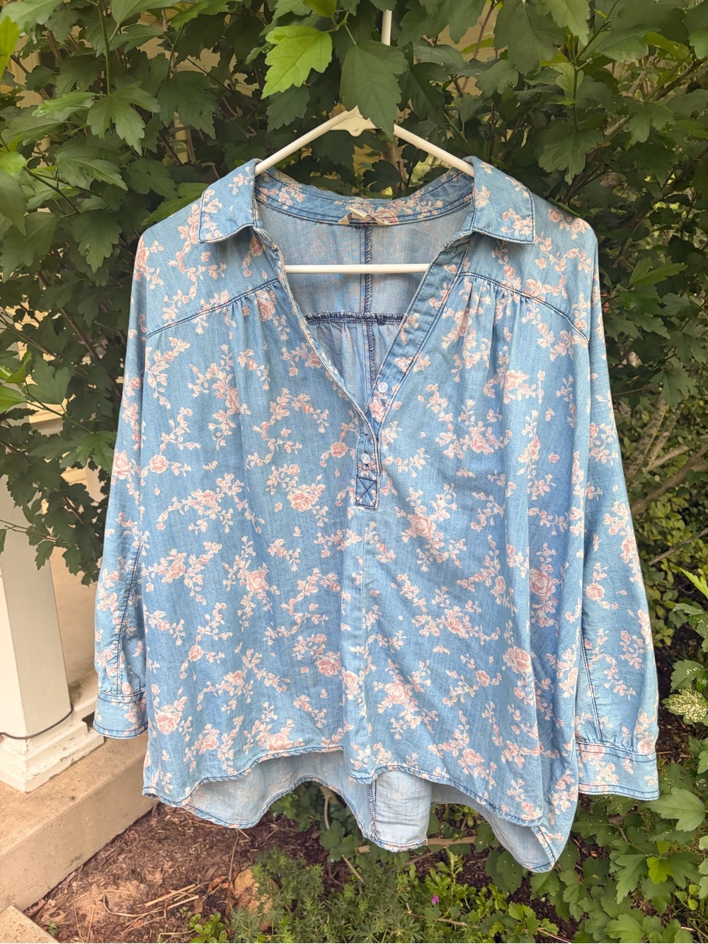 Cato Light Blue Floral V-Neck Tunic